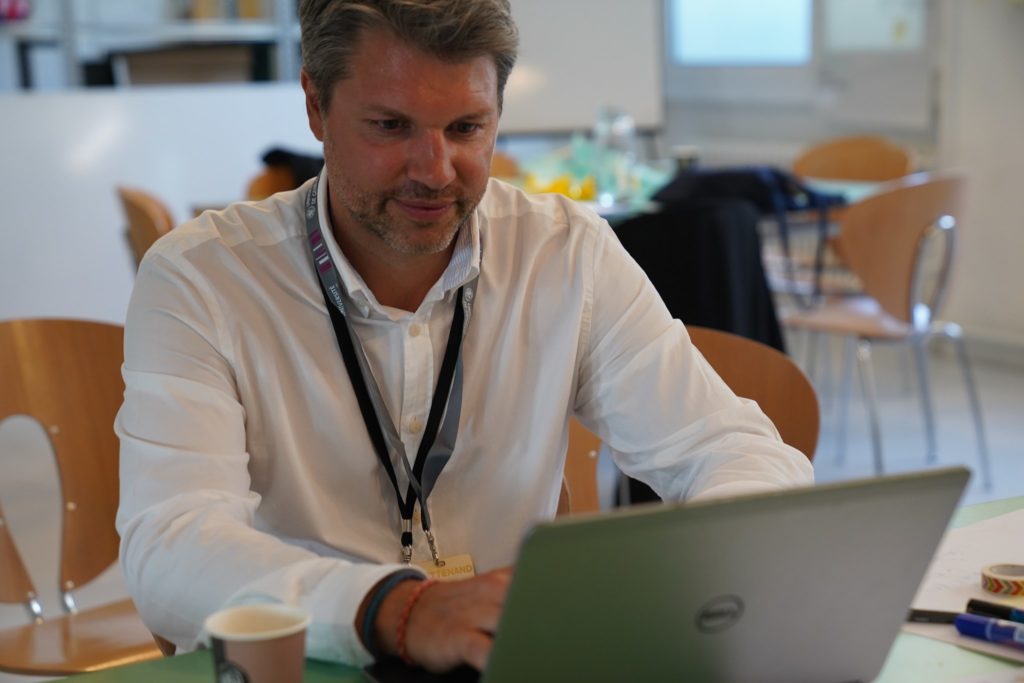 64389614_619072938560957_7876553791288377344_n